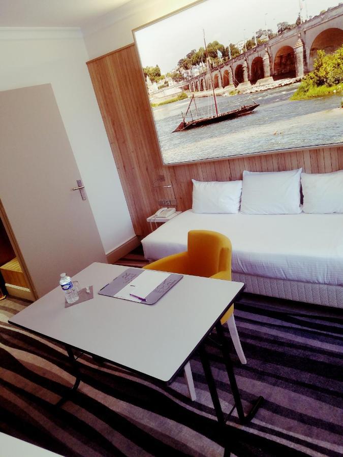 Kyriad Hotel Tours Centre Экстерьер фото