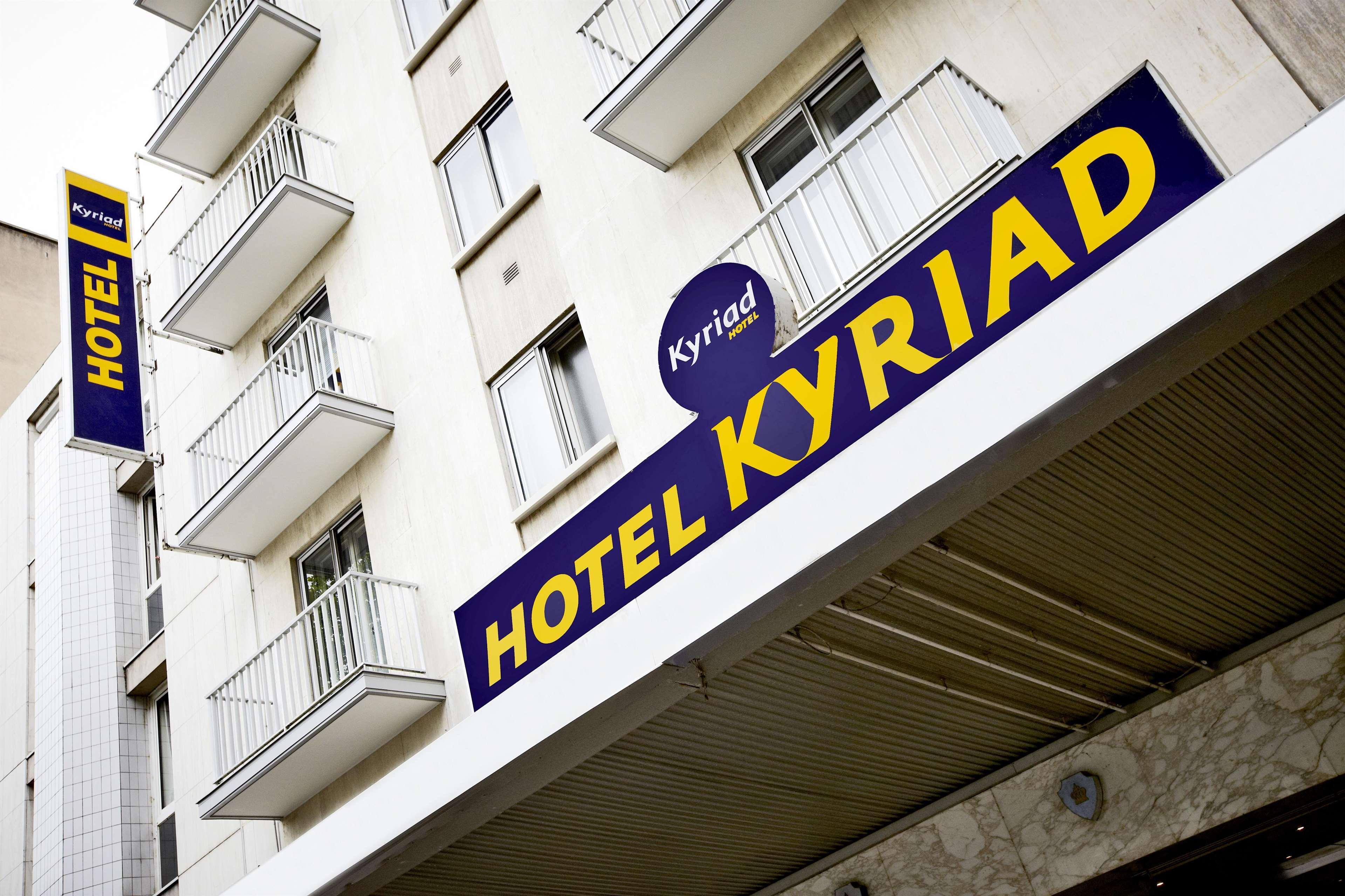 Kyriad Hotel Tours Centre Экстерьер фото